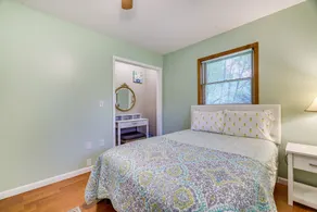 Peaceful Pocono Retreat: Hot Tub & Covered Deck! - Chambre