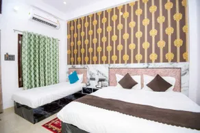 Shri Radhe Radhe Paying Guest House - Room