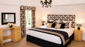 ARDEN HILL FARM HOUSE * sover 16 * HOT TUB * Snooker Bord * Amazing Views * - Værelse