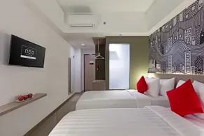 Hotel Neo Gading Solo - Zimmer