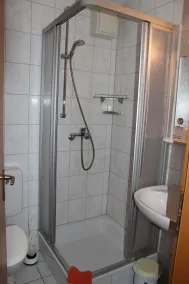 Hotel zum Goldenen Wagen - Bathroom