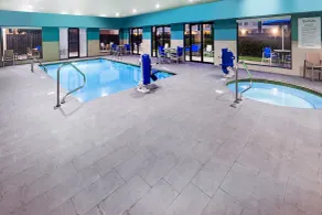 Holiday Inn Express & Suites Sulphur - Lake Charles by IHG - Basseng