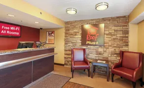 Red Roof Inn PLUS+ Baltimore - Washington DC/BWI South - Lobby