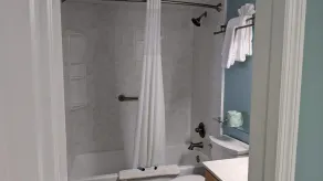 Shell Island Resort - All Oceanfront Suites - Chambre