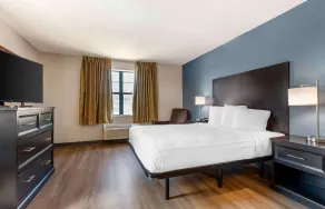 Extended Stay America Suites - Fort Worth - City View - Room