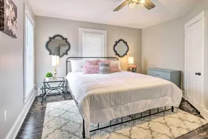 Lush, Modern Farmhouse w/ Mtn Views & Sunroom - Interiör