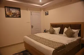 Pine Ville Shimla - Rom