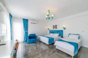 DAM HOTEL LARA - Room