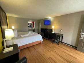 Super 8 by Wyndham Monroe - Chambre