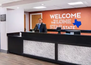 Hampton Inn Austin North @ I - 35 & Hwy 183 - Reception