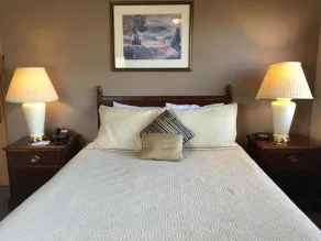 Timber Lodge Inn - Camera