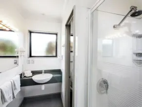 ASURE Fairley Lodge - Salle de bain