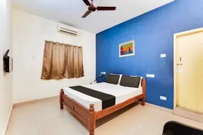 NR Galaxy Residency - Camera