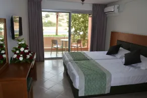 Hôtel Imi Plage - Room