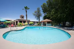 Howard Johnson by Wyndham Yuma - Piscine
