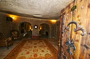 Grand Cave Suites - Room