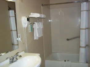 American Regency Inn - Salle de bain