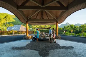 Hilton Moorea Lagoon Resort and Spa - Reception