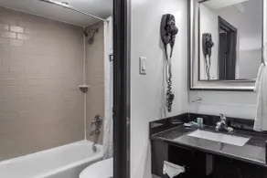 Best Western Webster Hotel, NASA - Salle de bain