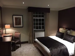 Busby Hotel - Chambre