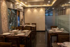 ANANDALOKE RESIDENCY - Restaurant
