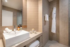 FirstName Toulouse, part of JdV by Hyatt - Salle de bain