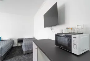 City West Motel - Room