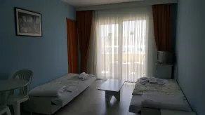Golden Moon Apart Hotel - Room