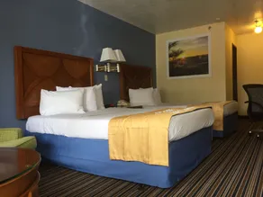 Days Inn by Wyndham Espanola - Vue de la chambre