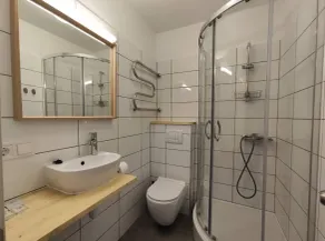 Hotel Elīna - Baño
