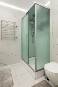 Stylish Apartment with a Terrace - Salle de bain