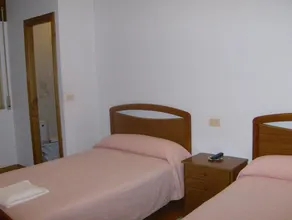 Pensión Monterredondo - Room