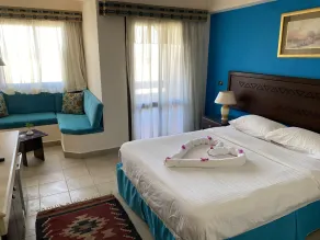 Marina View Port Ghalib - Room