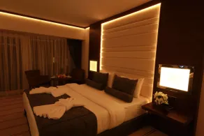 Sky Tower Deluxe Hotel - Rom