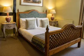 The Green Dragon - Room