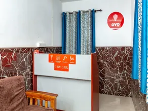 OYO 19396 Cristal Residency - Réception