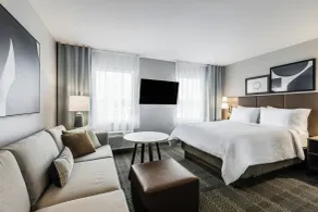 Staybridge Suites - Dawson Creek by IHG - Quarto