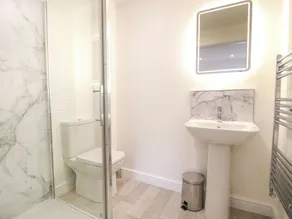 Haydock Cottage - Bathroom