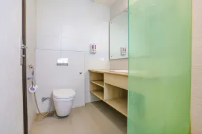 FabHotel Sapphire 83 - Bathroom