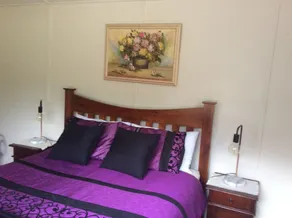 Charm on Douglas - Room