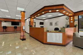 Quality Inn Yemassee - Point South I-95 - Lobby