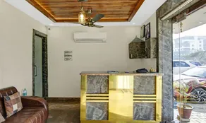 Hotel Royal Salute Chandigarh Delhi Expressway Zirakpur Chandigarh - Réception
