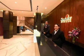Hotel Suncity Apollo - Gateway Of India - Reception