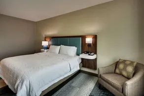 Hampton Inn & Suites Southport - Chambre