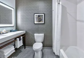 La Quinta Inn & Suites by Wyndham Terrell - Salle de bain