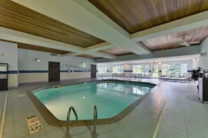 Holiday Inn Express St. Paul South - Inver Grove Heights by IHG - Piscine
