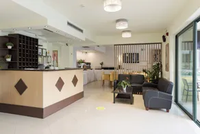 Athina Beach Hotel - Reception