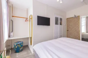 LOT Hotel - Quarto