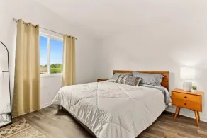 The Concord Place - Room