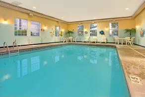 Hawthorn Extended Stay by Wyndham Cincinnati/Sharonville - Piscine